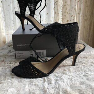 Vince Camuto Shoes